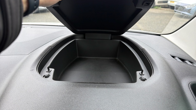 Vauxhall Combo Cargo Combo L1 Diesel 2300 1.5 Turbo D 100ps H1 Sportive Van